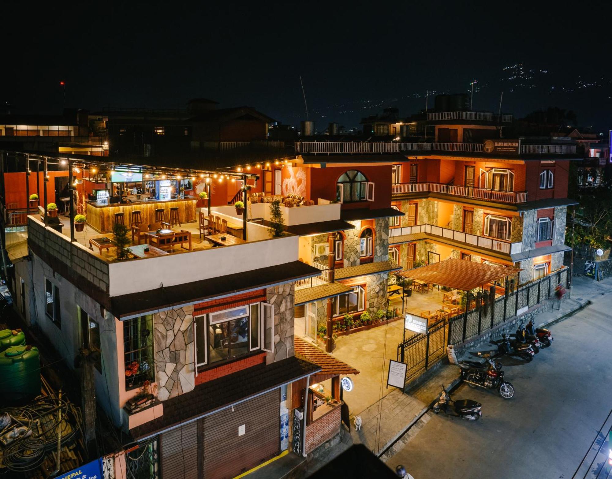 Dharma Backpackers Hostel Pokhara Exterior photo